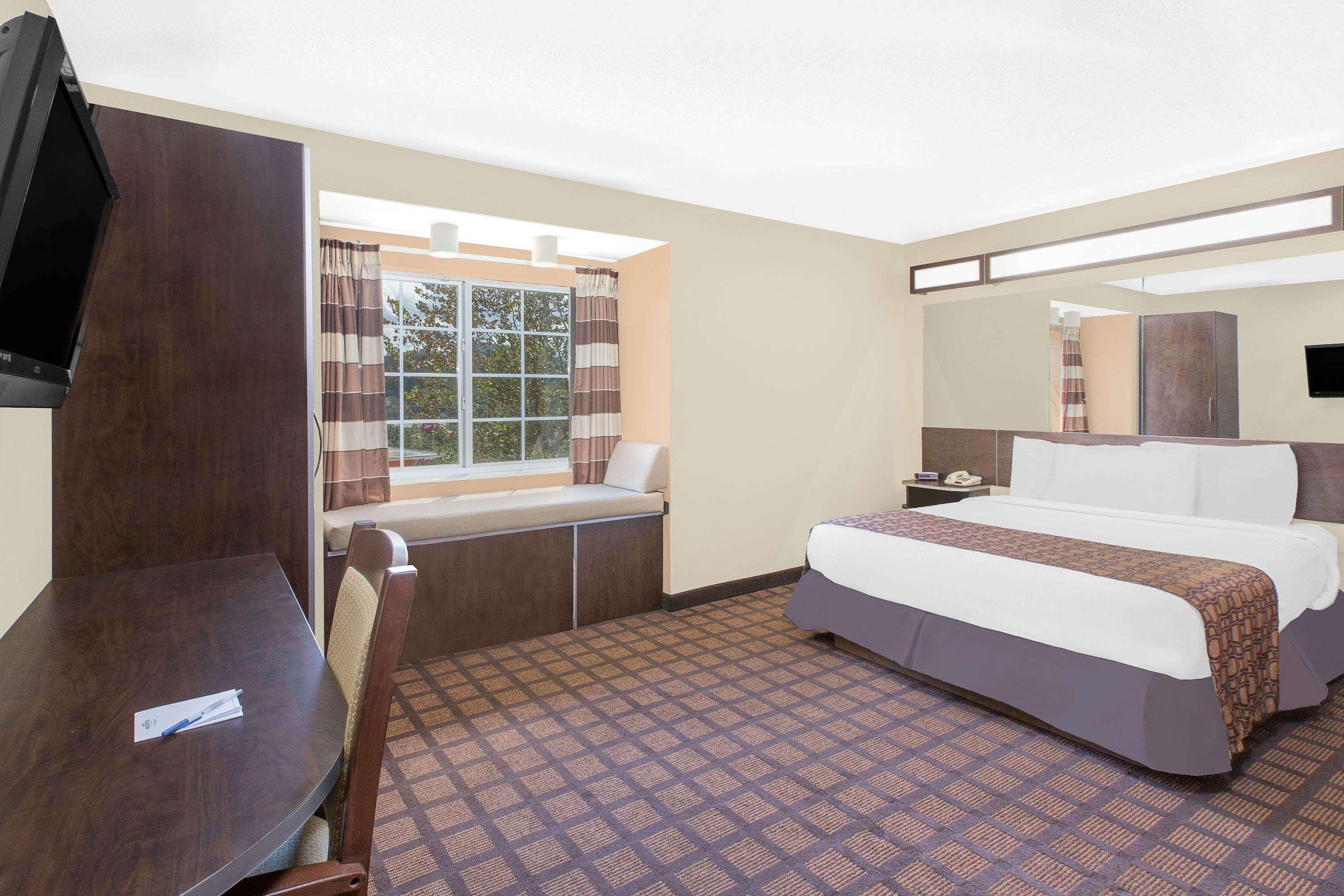 Microtel Inn & Suites By Wyndham Franklin Eksteriør bilde