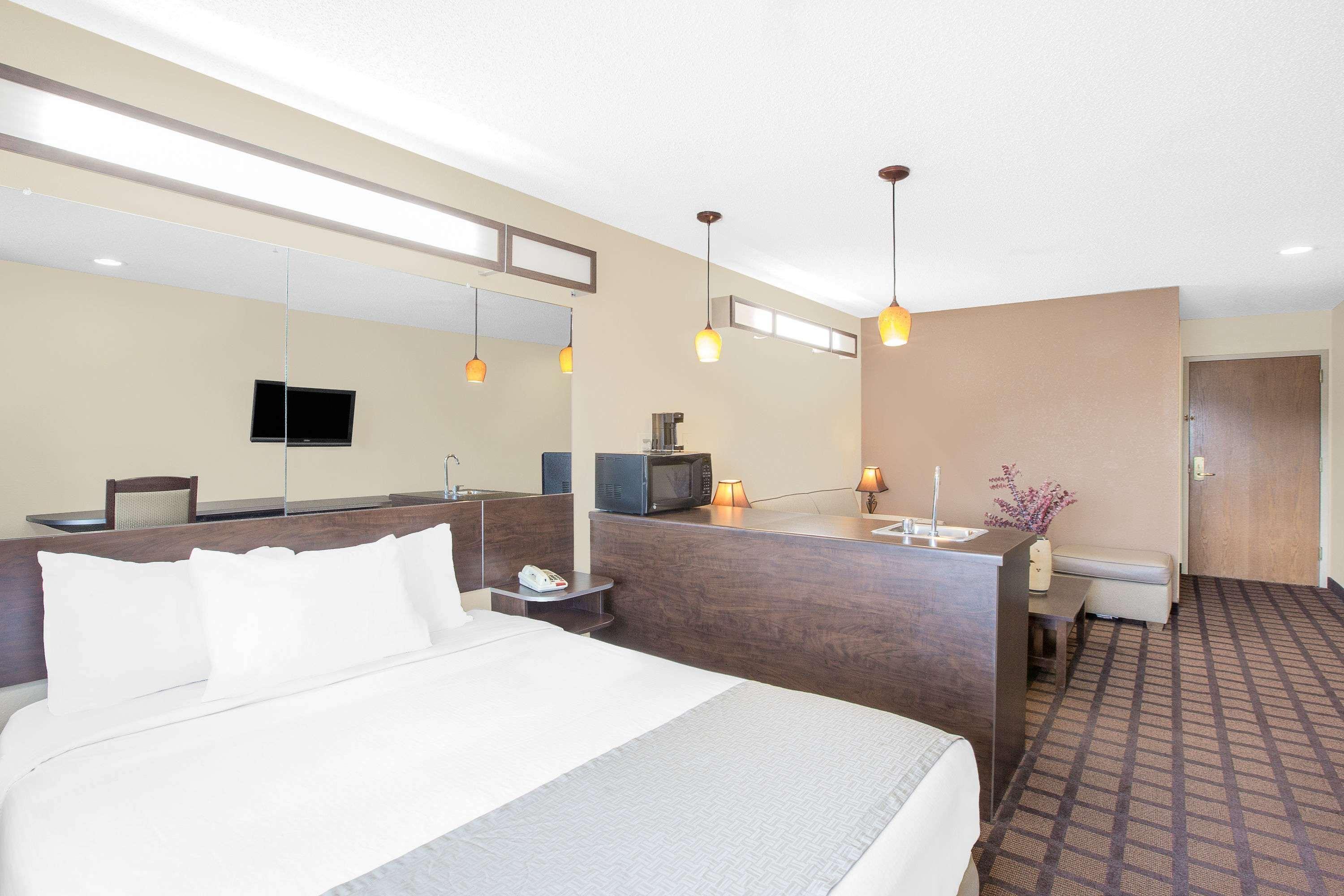 Microtel Inn & Suites By Wyndham Franklin Eksteriør bilde