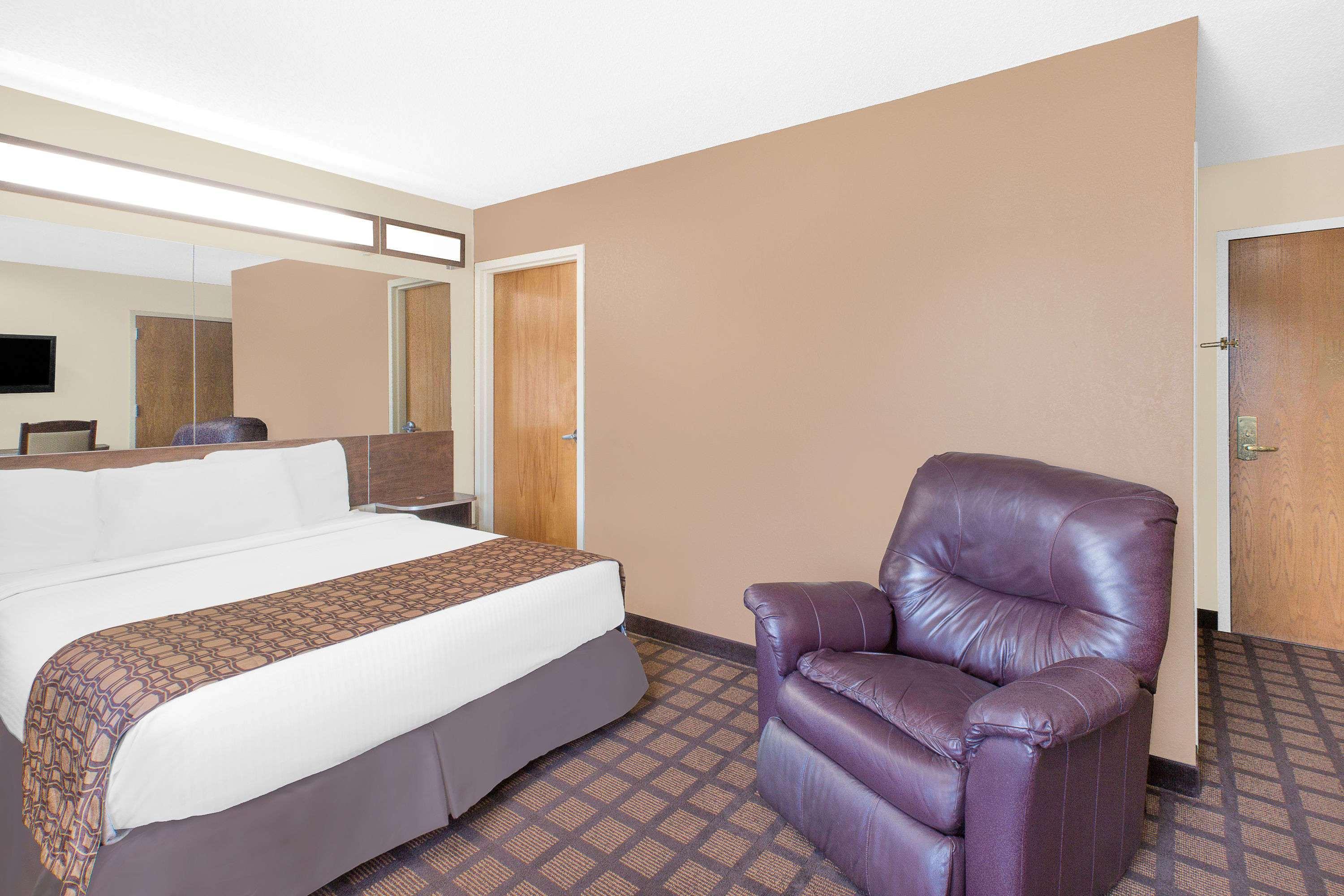 Microtel Inn & Suites By Wyndham Franklin Eksteriør bilde